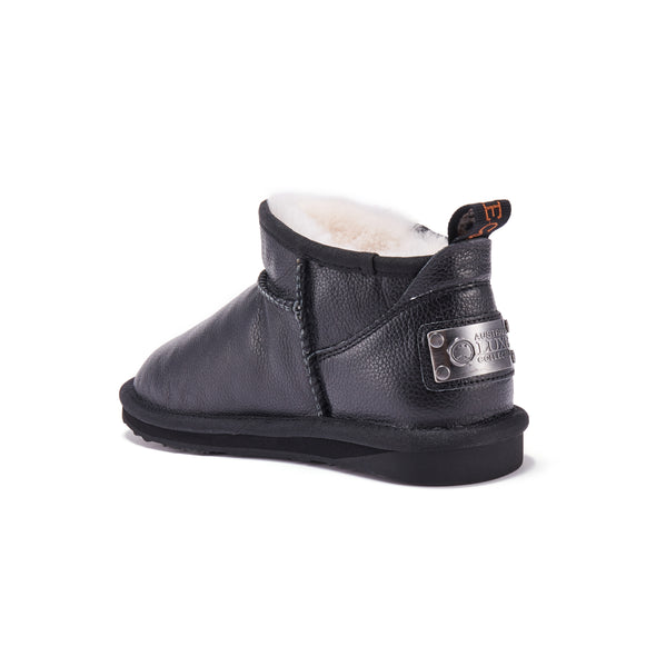 COSY ULTRA SHORT CROW